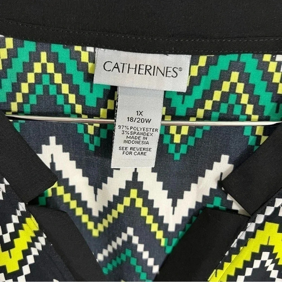 Catherines Button Up Top 1X Neon Green Black Chevron Striped Long Sleeve Bright - Picture 6 of 6